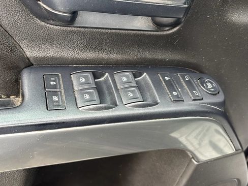 Used 2015 Chevrolet Silverado 2500 LT w/ LT Convenience Package AWD/4WD image 19
