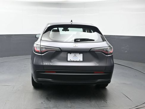 Certified 2024 Honda HR-V LX image 5