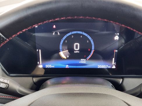 Certified 2025 Chevrolet TrailBlazer RS w/ Convenience Package FWD image 16