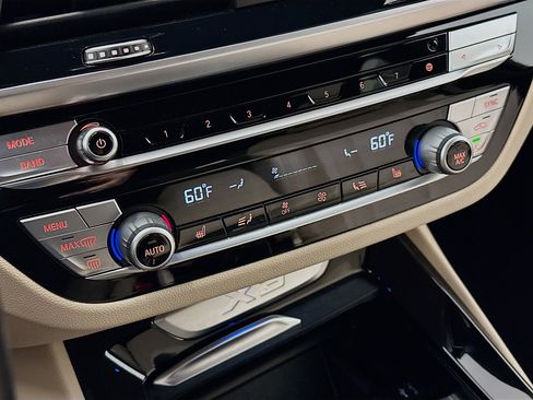 Used 2021 BMW X3 xDrive30e w/ Executive Package image 24