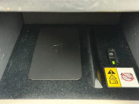 Certified 2023 Toyota Corolla Cross LE image 36