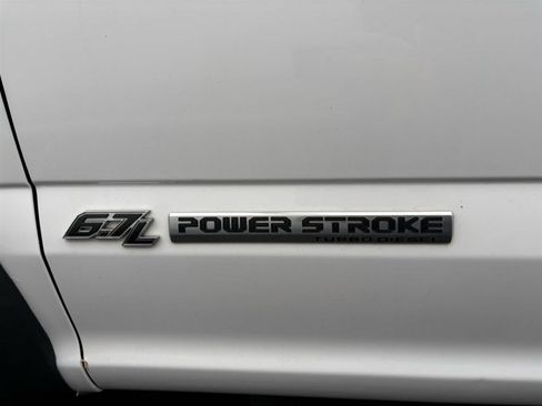Used 2019 Ford F550 2WD Regular Cab Super Duty image 5
