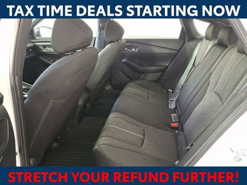 Used 2023 Honda Accord Sport image 11