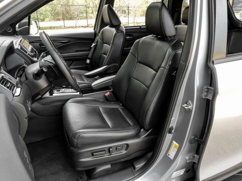 Used 2019 Honda Passport Touring image 35