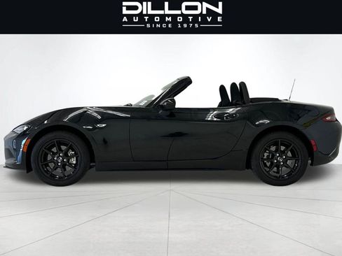 Certified 2021 MAZDA MX-5 Miata Sport RWD image 8