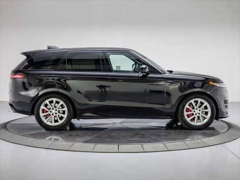 Used 2024 Land Rover Range Rover Sport Dynamic SE AWD/4WD image 5