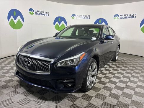 Used 2015 INFINITI Q70 3.7 w/ Sport Package AWD/4WD image 3