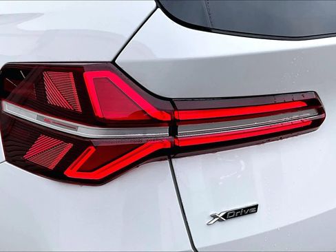 Used 2025 BMW X3 xDrive30i w/ Convenience Package image 31