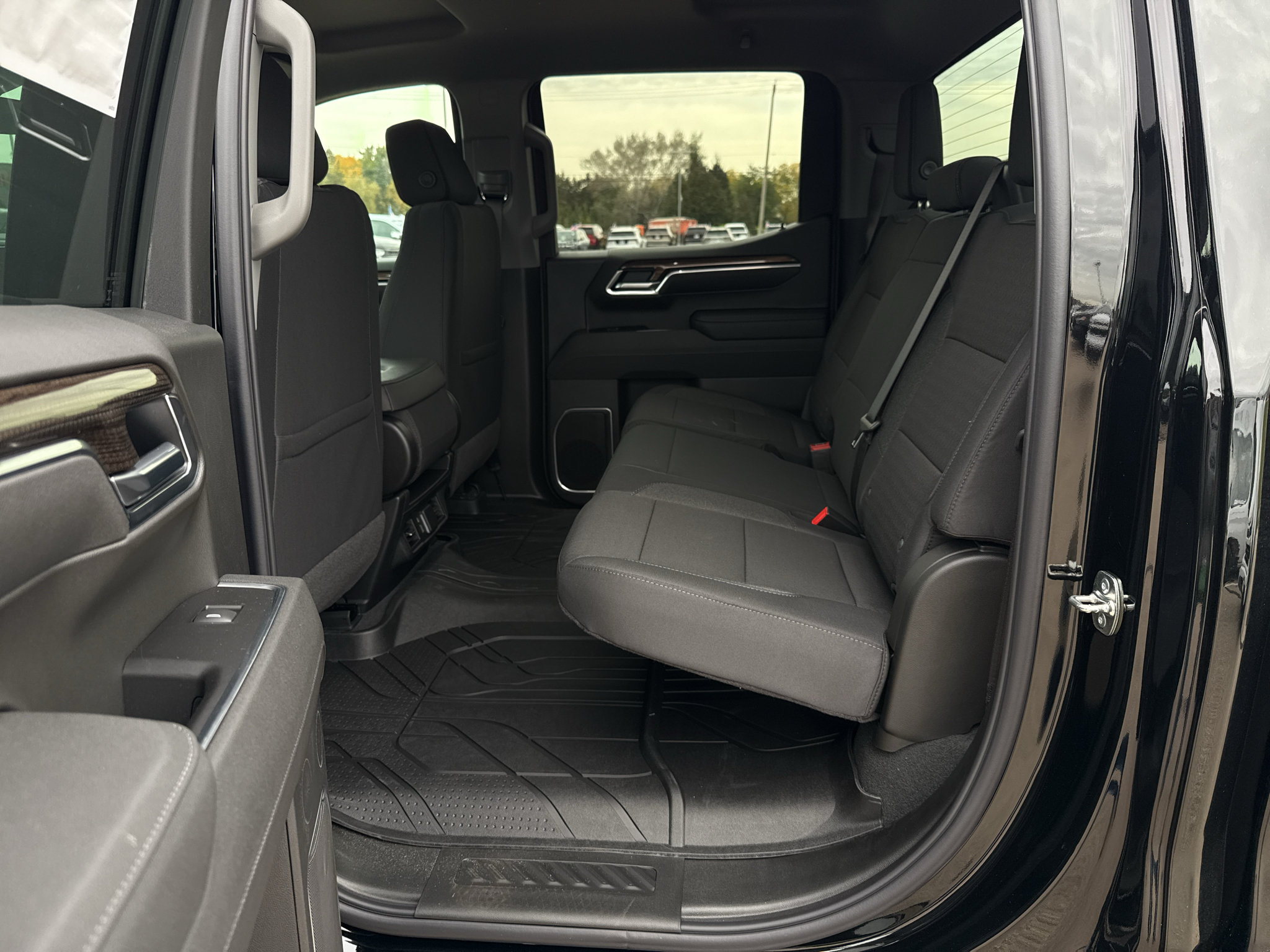New 2026 Chevrolet Silverado 1500 RST w/ RST Select Package AWD/4WD image 39