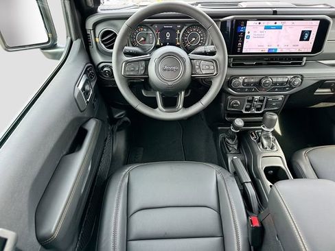 New 2026 Jeep Gladiator Sport image 15