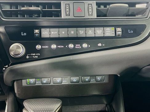 Used 2025 Lexus ES 300h F Sport w/ Accessory Package (Z2) FWD image 23