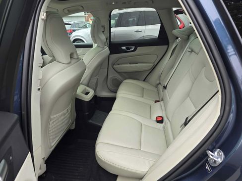 Certified 2024 Volvo XC60 T8 Plus w/ Protection Package Premier AWD/4WD image 16