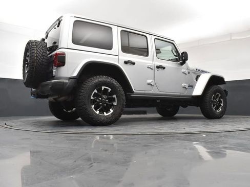 Used 2024 Jeep Wrangler Unlimited Rubicon 4xe image 18