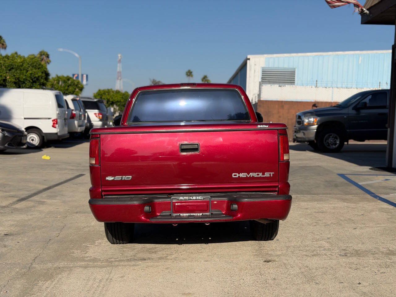 Used 2001 Chevrolet S10 Pickup LS w/ Preferred Equipment Group RWD image 15