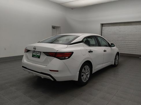 Used 2024 Nissan Sentra S image 9