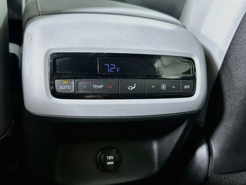 Used 2023 Hyundai Palisade SEL AWD/4WD image 23