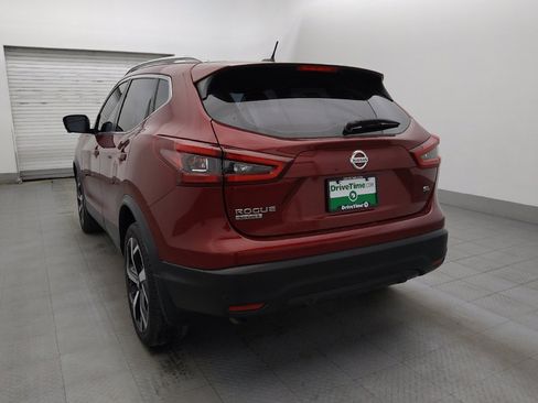 Used 2020 Nissan Rogue Sport SL w/ Premium Package FWD image 6