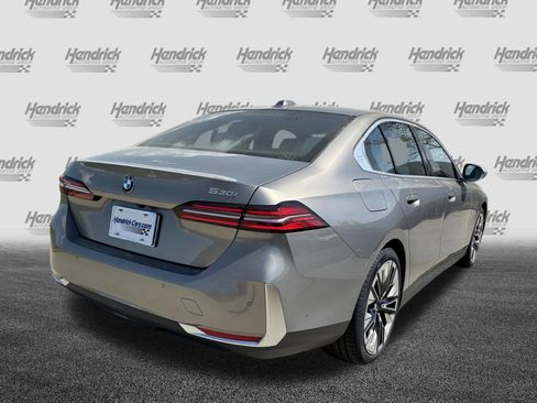 Certified 2026 BMW 530i RWD image 8