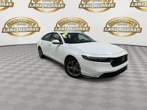 Used 2024 Honda Accord EX image 5