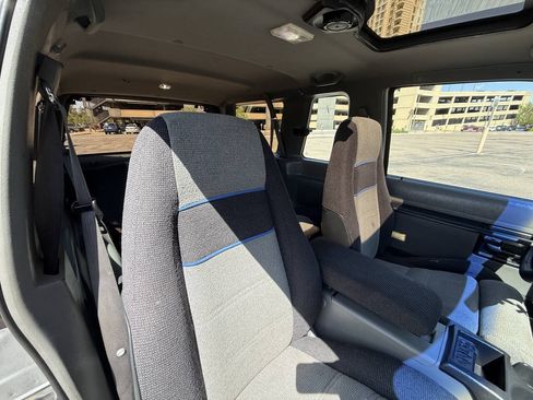 Used 1992 MAZDA Navajo 4WD image 28