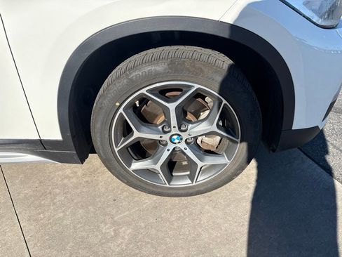 Used 2018 BMW X1 xDrive28i AWD/4WD image 10
