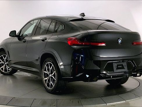 Used 2024 BMW X4 xDrive30i w/ Premium Package AWD/4WD image 9