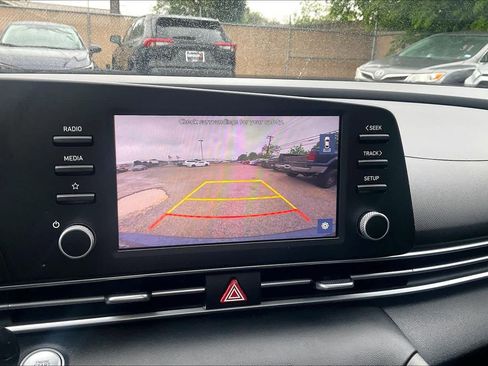 Used 2023 Hyundai Elantra SEL FWD image 26