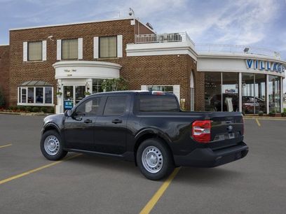 New 2025 Ford Maverick XL w/ Equipment Group 102A