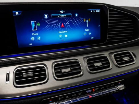 Used 2025 Mercedes-Benz GLE 350 4MATIC image 23