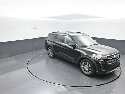 New 2026 Ford Explorer Active w/ Active Comfort Package image 20