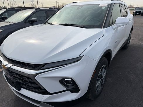 Used 2023 Chevrolet Blazer LT w/ Convenience Package image 1