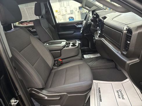 Used 2024 Chevrolet Silverado 1500 LT image 26