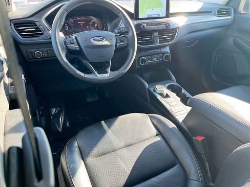 Used 2022 Ford Escape Titanium w/ Class II Trailer Tow Package AWD/4WD image 24
