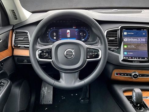 Certified 2024 Volvo XC90 B6 Plus w/ Protection Package image 8