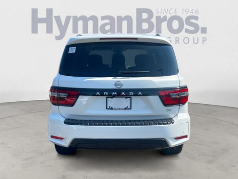 Certified 2023 Nissan Armada SL AWD/4WD image 4