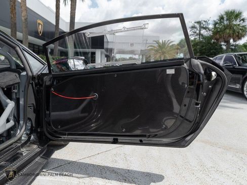 Used 2022 Lamborghini Huracan EVO image 28