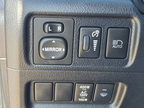 Used 2022 Toyota 4Runner TRD Off-Road Premium w/ Moonroof Package AWD/4WD image 35