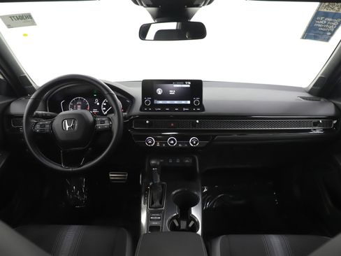 Used 2025 Honda Civic Sport image 13