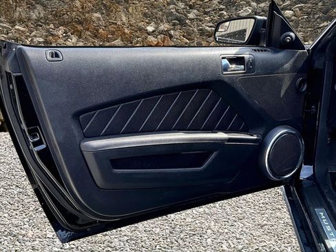 Used 2012 Ford Mustang Premium w/ V6 Performance Pkg image 19