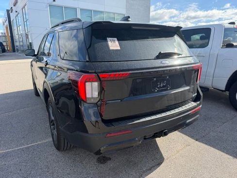 Certified 2025 Ford Explorer ST-Line w/ Premium Package AWD/4WD image 10