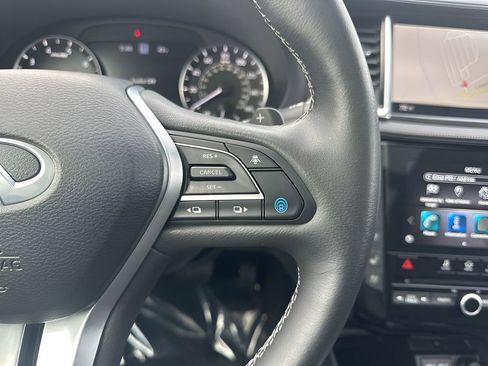 Used 2024 INFINITI QX50 Sport image 17