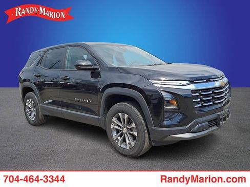 Used 2025 Chevrolet Equinox LT FWD image 1