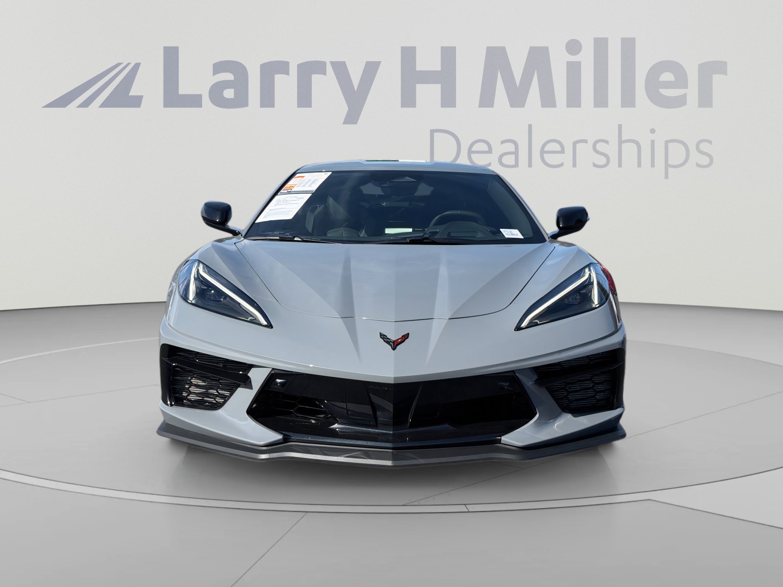 Used 2025 Chevrolet Corvette Stingray Preferred Cpe w/ Z51 Performance Package RWD image 8