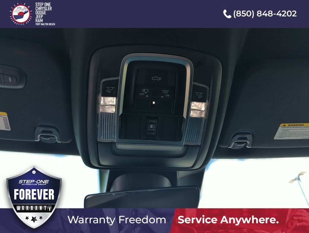 Used 2022 RAM 1500 Laramie w/ Sport Appearance Package AWD/4WD image 25