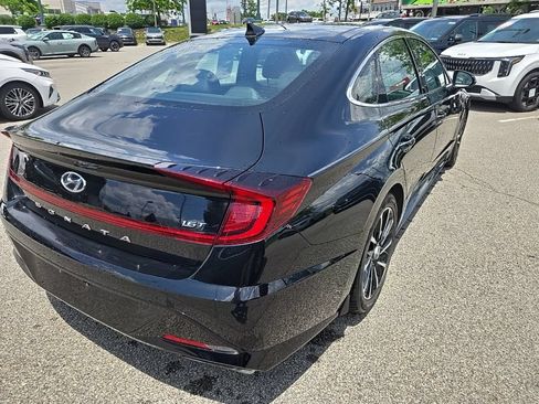 Used 2020 Hyundai Sonata SEL Plus w/ Tech Package FWD image 3