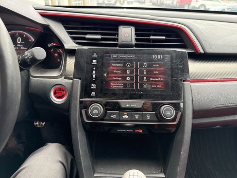 Used 2018 Honda Civic Type R image 14