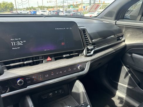 Used 2024 Kia Sportage X-Line w/ X-Line Premium Package image 22