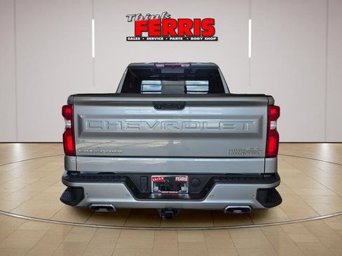 Used 2024 Chevrolet Silverado 1500 High Country w/ High Country Premium Package AWD/4WD image 6