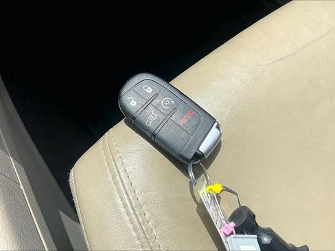 Used 2015 Jeep Grand Cherokee Limited w/ Mopar Chrome Edition Group RWD image 14