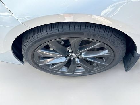 Used 2023 Toyota Corolla SE FWD image 29
